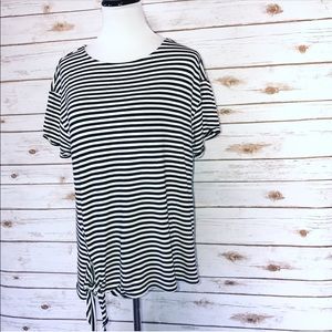 BLack and white STRIPED TOP